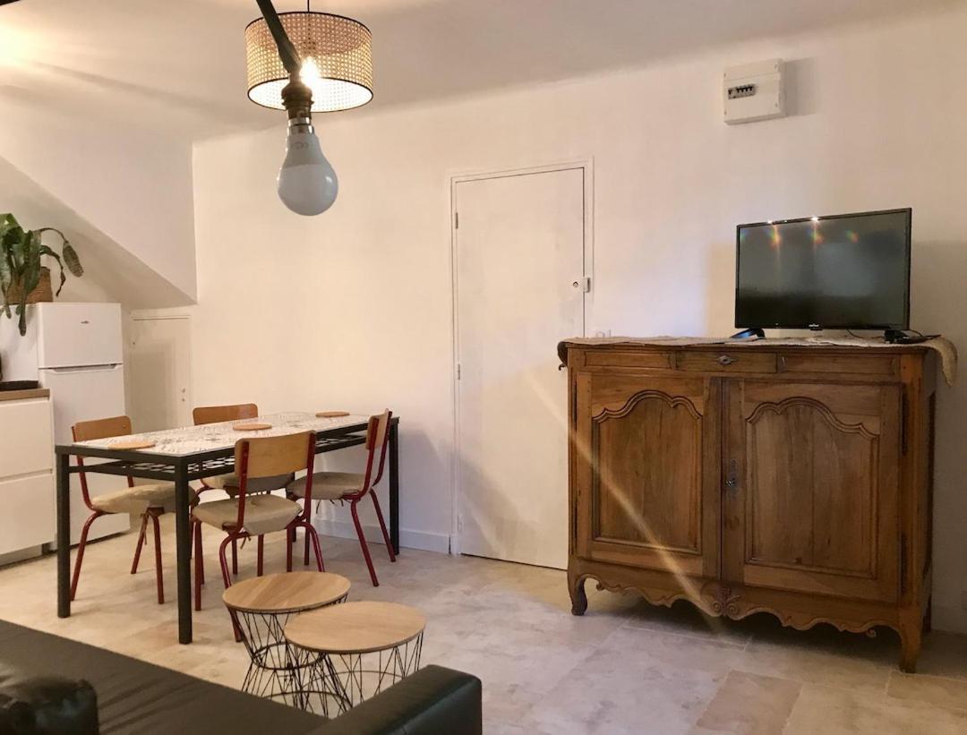 Le Colostre T2 Saint-Martin-de-Brômes 外观 照片
